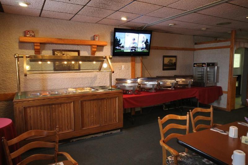 Howard Johnson By Wyndham Portage La Prairie Esterno foto